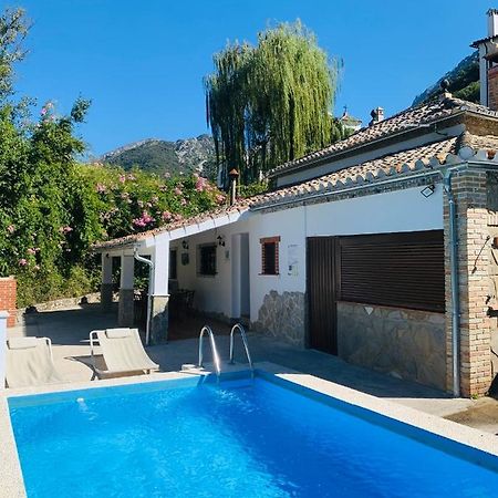 La Fuente De El Nacimiento Casa de hóspedes Benamahoma Exterior foto